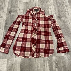 Button down long sleeve plaid top